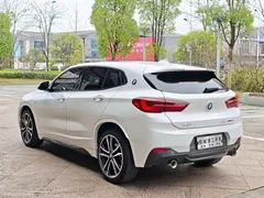 2020 BMW X2 Premium M Sport Package, белый — фото 10