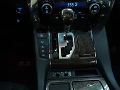 2020 Toyota Vellfire Hybrid 2.5L HV Premium, белый — фото 9