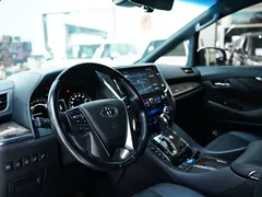 2020 Toyota Vellfire Hybrid 2.5L HV Premium, белый — фото 14