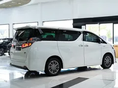 2020 Toyota Vellfire Hybrid 2.5L HV Premium, белый — фото 19