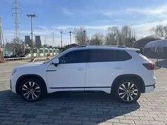 2021 Volkswagen Tayron 380TSI 4WD R-Line, белый — фото 5