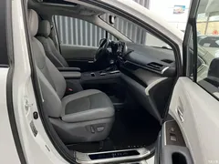 2022 Toyota SIENNA 2.5L AT, белый — фото 8
