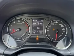 2022 Audi Q2L 35 TFSI, чёрный — фото 11