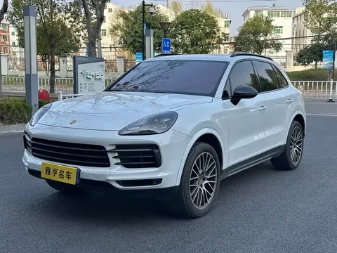 2023 Porsche Cayenne 3.0T Platinum