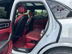 2023 Porsche Cayenne 3.0T Platinum, белый — фото 8