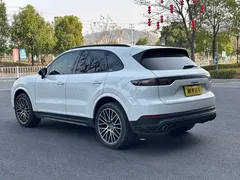 2023 Porsche Cayenne 3.0T Platinum, белый — фото 17