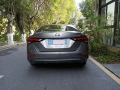 2021 Nissan Sylphy 1.6L XL CVT — фото 4