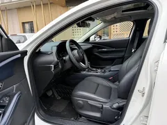 2021 Mazda CX-30 2.0L AT, белый — фото 7