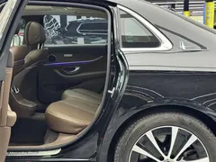 2022 Mercedes-Benz E-Class E 350 e L PHEV Sedan, чёрный — фото 7