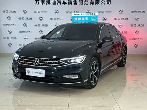 2023 Volkswagen Magotan 200 330TSI DSG