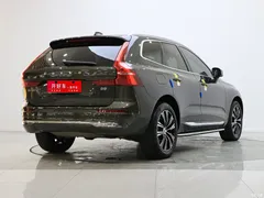2022 Volvo XC60 B5 4WD Zhiyuan Luxury — фото 4