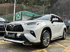 2022 Toyota Highlander Hybrid 2.5L 2WD Premium 7-seater — фото 1
