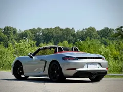 2022 Porsche 718 Boxster 2.0T — фото 7