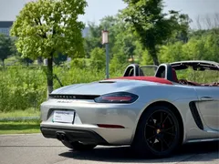 2022 Porsche 718 Boxster 2.0T — фото 8