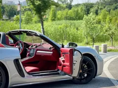 2022 Porsche 718 Boxster 2.0T — фото 11