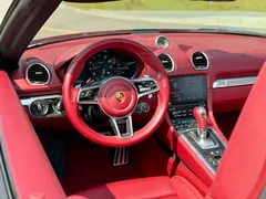 2022 Porsche 718 Boxster 2.0T — фото 13
