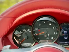 2022 Porsche 718 Boxster 2.0T — фото 19