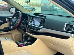 2021 Toyota Highlander 2.0T 4WD Elite 7, чёрный — фото 9