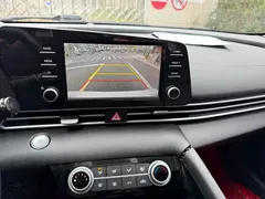 2022 Hyundai Elantra 1.5L CVT LUX Premium, белый — фото 14