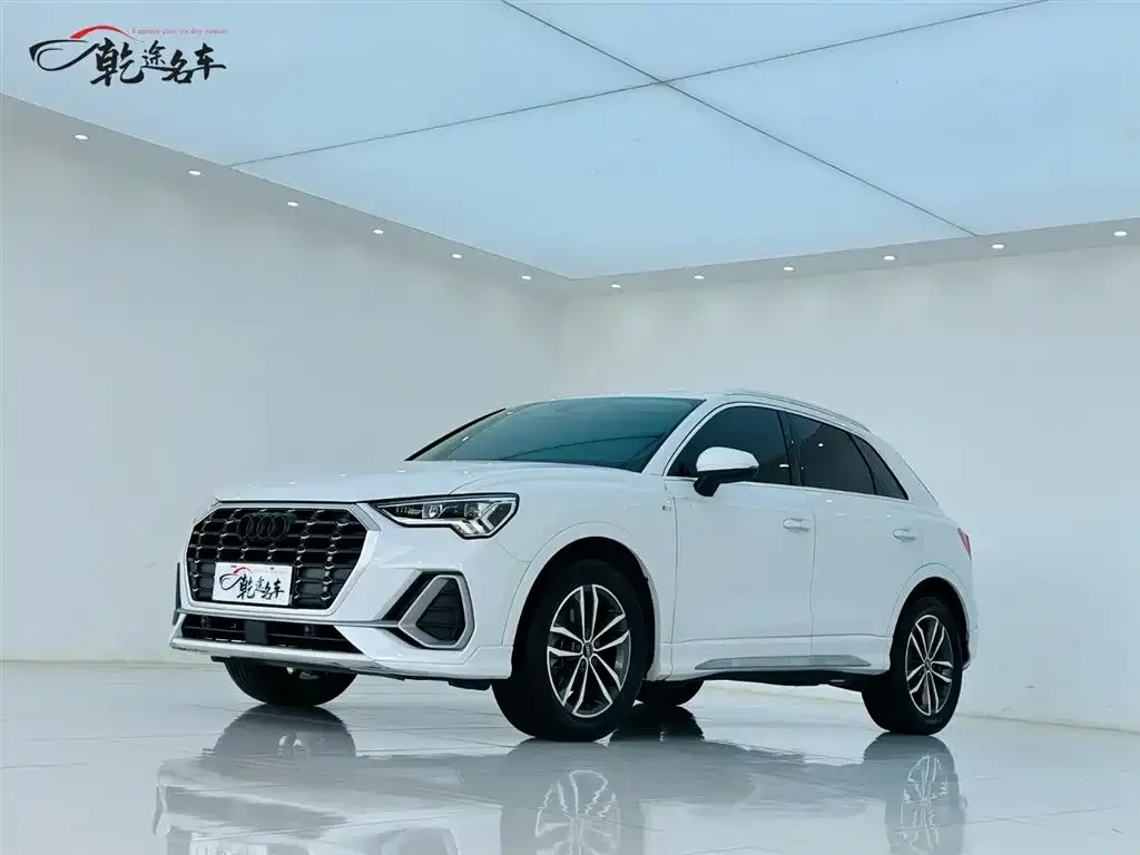2022 Audi Q3 35 TFSI Sport