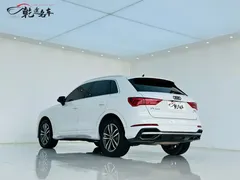 2022 Audi Q3 35 TFSI Sport, белый — фото 5