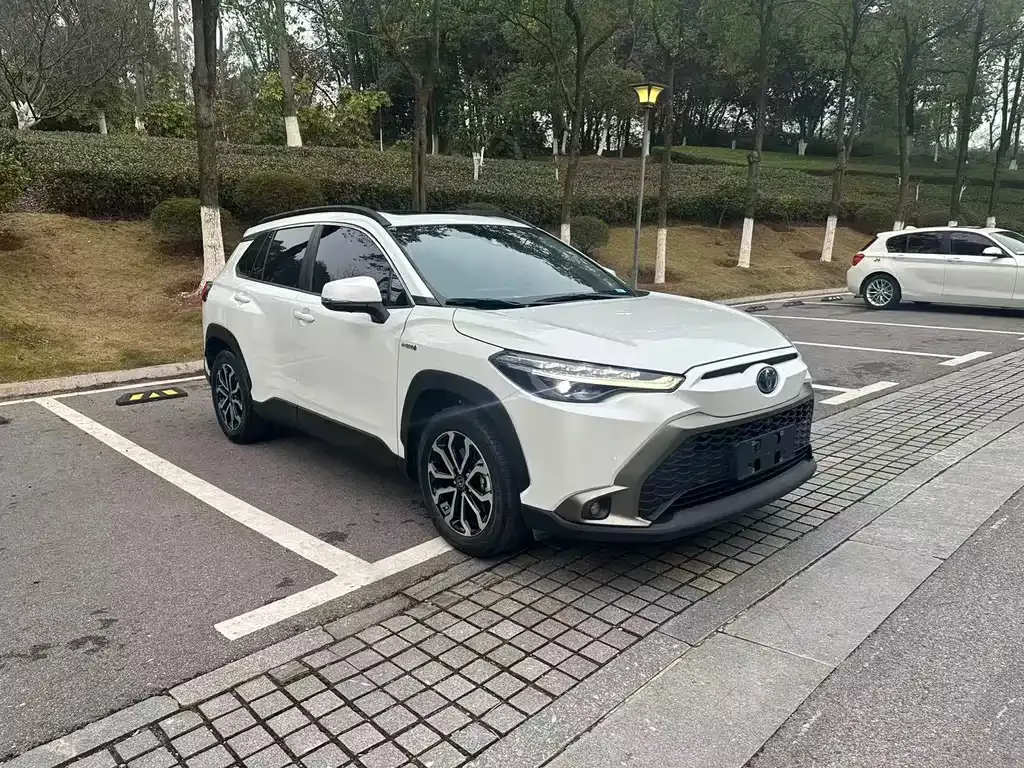 2023 Toyota Frontlander 2.0L Smart Hybrid Premium