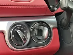 2020 Porsche 718 Boxster 2.0T, белый — фото 6