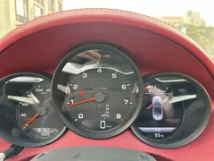 2020 Porsche 718 Boxster 2.0T, белый — фото 8