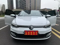 2023 Volkswagen Golf 280TSI DSG Pro, белый — фото 2