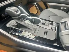 2022 Toyota Highlander Hybrid 2.5L 4WD Premium 7, белый — фото 8