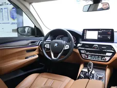 2021 BMW 6 Series GT 630i Luxury Design Package, чёрный — фото 14