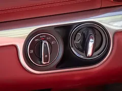 2022 Porsche 718 Boxster 2.0T — фото 19
