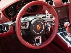 2022 Porsche 718 Boxster 2.0T — фото 20