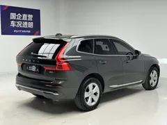 2022 Volvo XC60 B5 4WD Zhiyi Luxury — фото 4