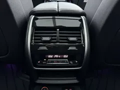 2022 BMW X7 3.0T US Spec, чёрный — фото 10