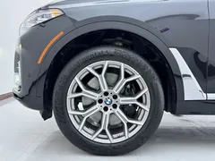 2022 BMW X7 3.0T US Spec, чёрный — фото 16