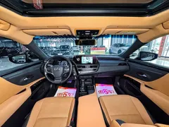 2021 Lexus ES 200, белый — фото 10