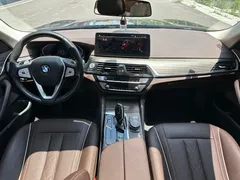 2021 BMW 5 Series 5 530Li, чёрный — фото 6