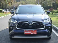 2022 Toyota Highlander Hybrid 2.5L 4WD Premium 7, синий — фото 2