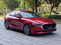 2020 Mazda 3 2.0L AT — фото 3