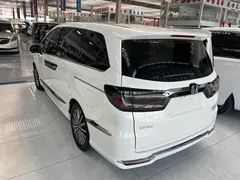 2022 Honda Elysion 2.0L e:HEV Luxury, белый — фото 7