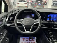 2022 Volkswagen Talagon 380TSI 4WD Luxury Pro 6-seat, чёрный — фото 9
