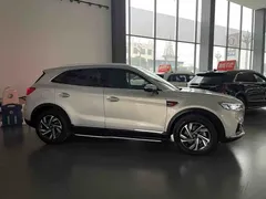 2022 Hongqi HS5 2.0T — фото 3