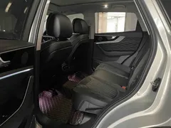 2022 Hongqi HS5 2.0T — фото 20
