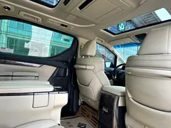 2021 Toyota Vellfire Hybrid 2.5L HV Premium, белый — фото 9
