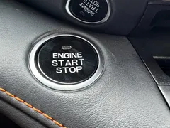 2023 Changan UNI-V 1.5T Premium Type, белый — фото 17