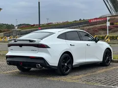 2023 Changan UNI-V 1.5T Premium Type, белый — фото 22