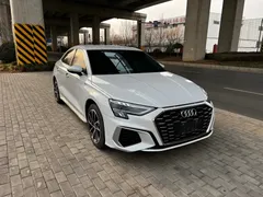 2022 Audi A3L Limousine 35 TFSI Sport, белый — фото 4