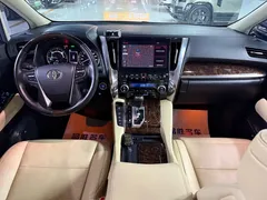 2021 Toyota Alphard Hybrid 2.5L Luxury, чёрный — фото 10