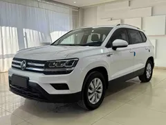 2022 Volkswagen Tharu 280TSI 2WD Fashion, белый — фото 1
